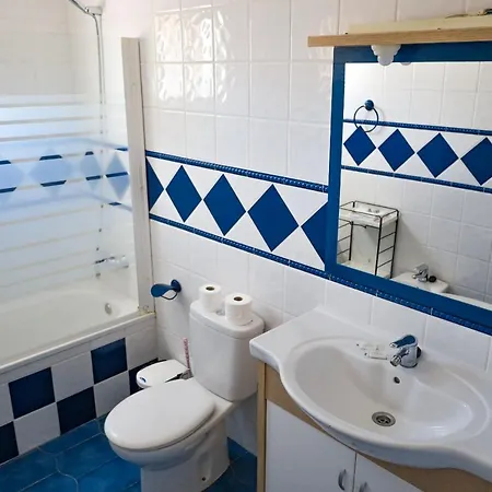 Esmeralda Front Sea Free Wifi Apartment *